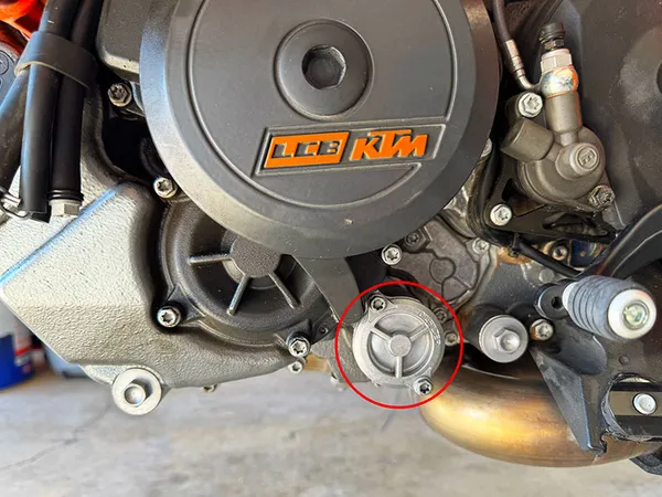 KTM 1290 Adventure Oil Filter Cover