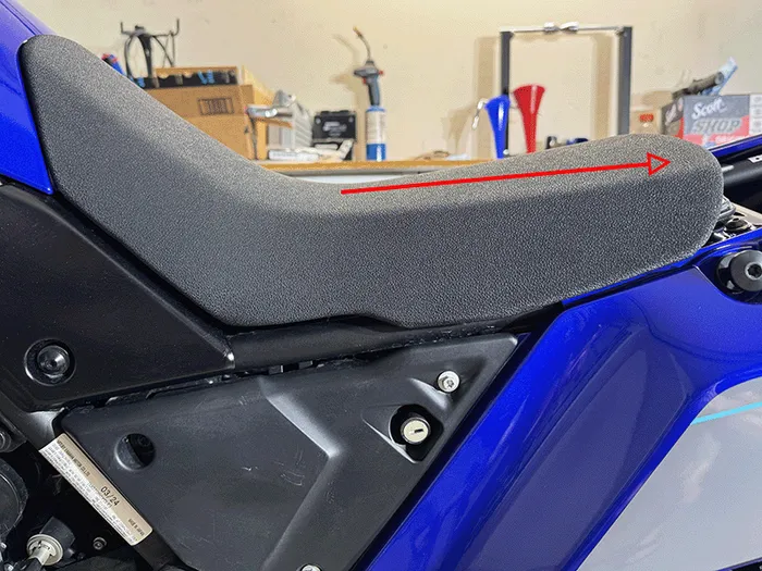 Yamaha Tenere 700 slide off front seat section