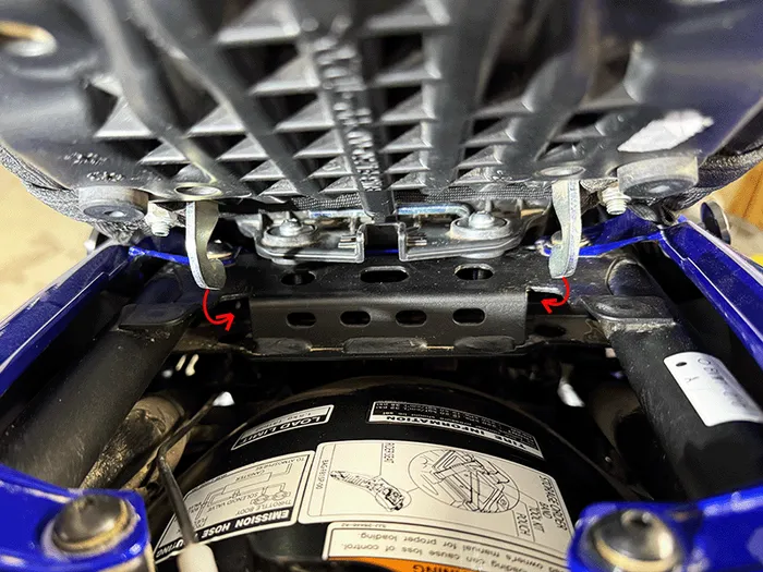 Yamaha Tenere 700 install hooks for rear seat section