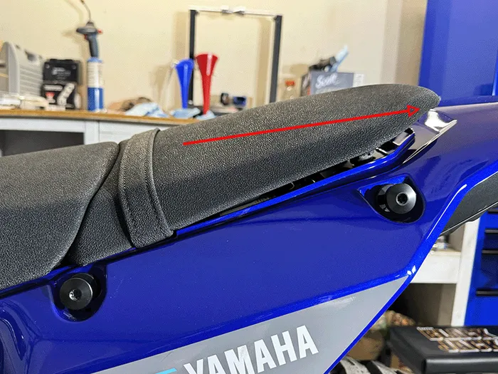 Yamaha Tenere 700 slide off rear seat
